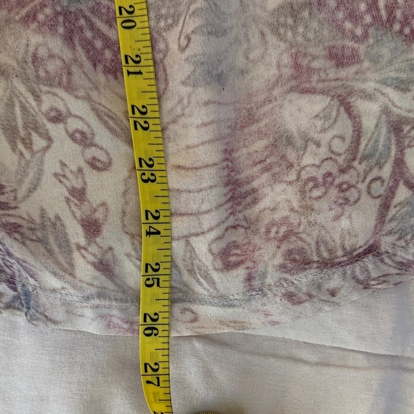 Chic Floral Sleeveless Tank Top - Picture 11 of 11